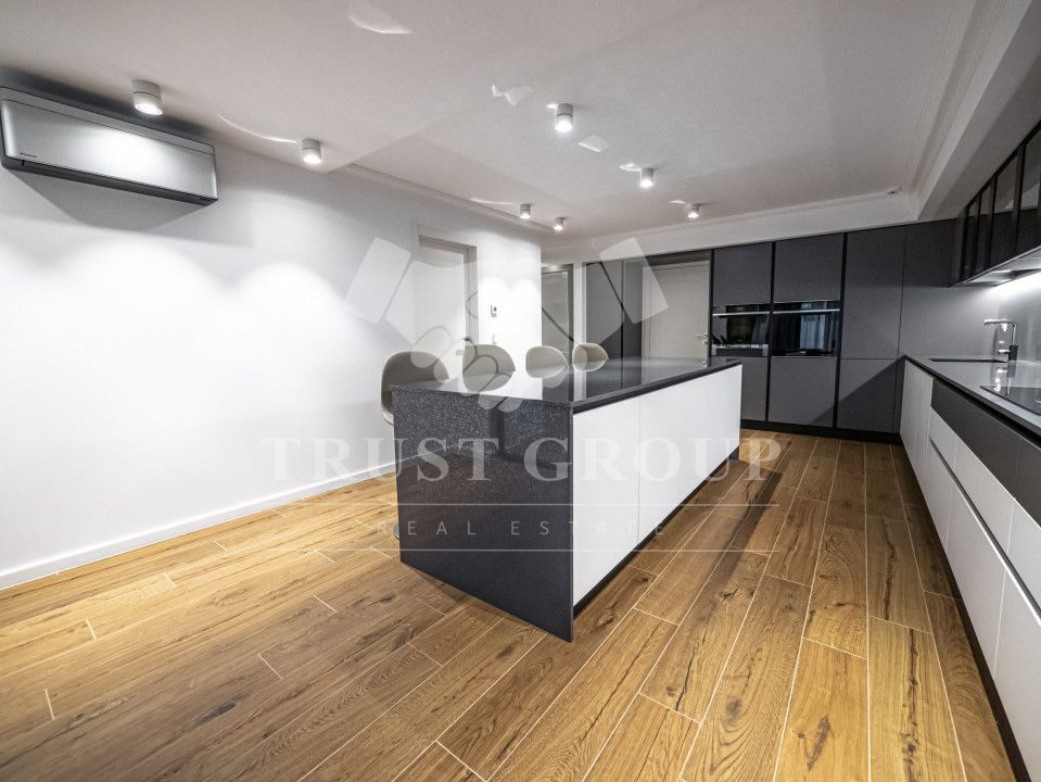 Vila 10 camere Soseaua Nordului | 6 bai | Curte proprie | 2 parcari - Poză 7