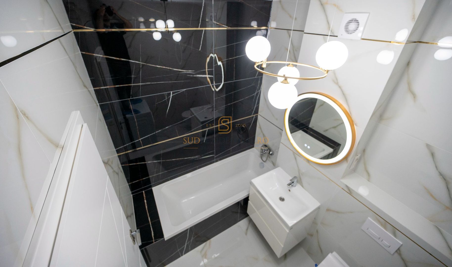 Apartament 2 camere, mobilat si utilat, etaj 2, parcare inclusa, Salaj - Poză 22