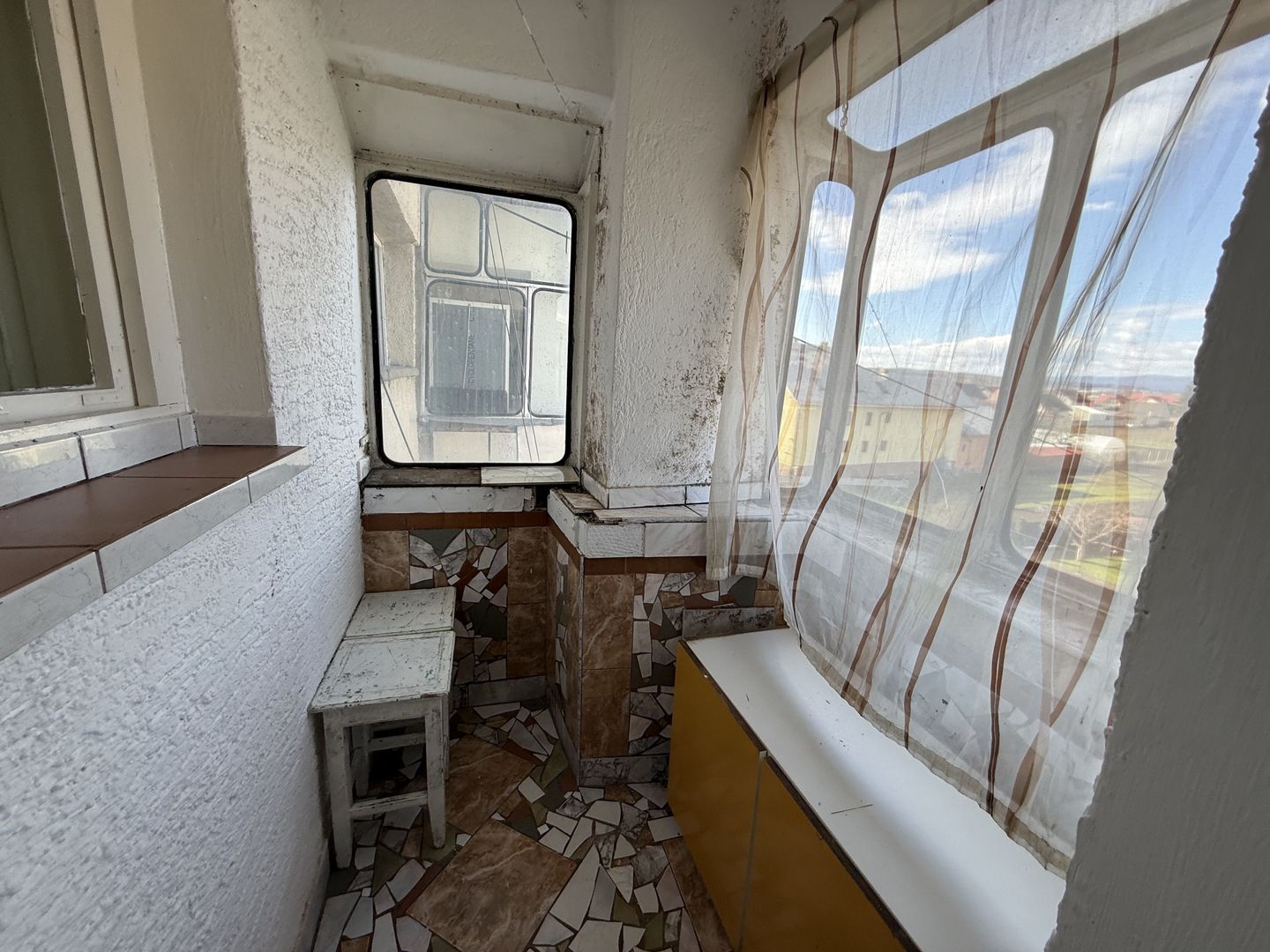 Garsonieră de închiriat | Zona Mihai Viteazul | Etaj 2 | 30 mp - Poză 6