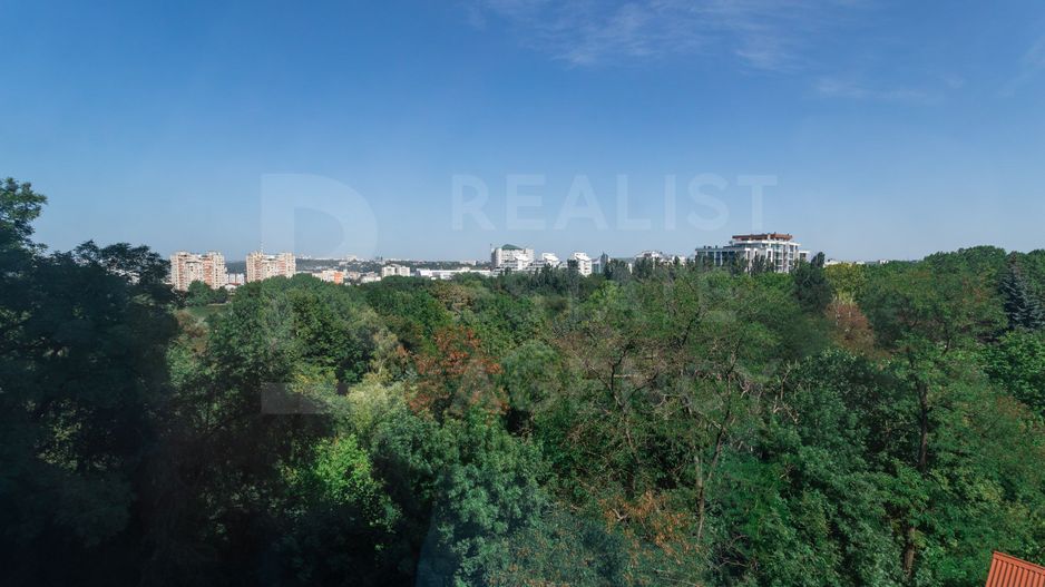 Apartament spațios cu 3 camere pe str. Trandafirilor - Poză 19