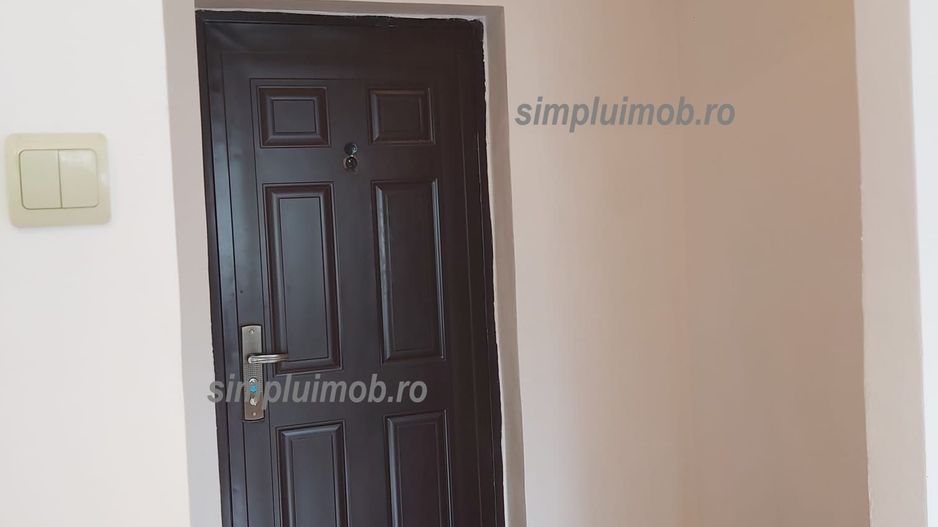 Dristor Garsoniera Nemobilata Aproape de Metrou - Poză 8