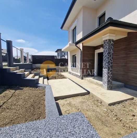 Miroslava Casa 4 camere FINALIZATA si Intabulata - 2 bai - Poză 2