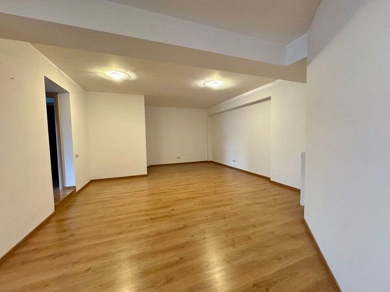 Apartamente cu 2 si 3 camere in Aviatiei-Baneasa - Poză 4