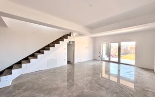 Duplex cu 3 camere, despărțit prin camera tehnica | Mosnita Noua | Barista - Poză 1