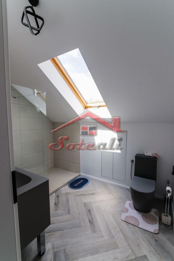 VILĂ MODERNĂ DE LUX CU PISCINĂ, FOTOVOLTAICE ȘI FOIȘOR – BREAZA - Poză 73