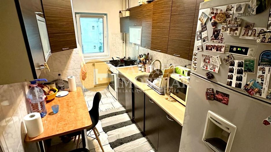 2 CAMERE DECOMANDAT - ETAJ 2 - BELVEDERE NICOLINA - Poză 3