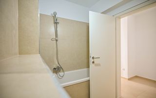 Apartament Intabulat, 3 camere 73 mp/utili+boxa, Tractorul - Poză 15