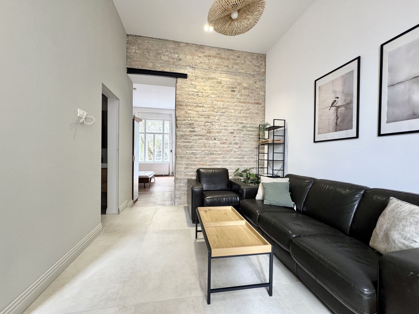 Apartament 2 camere, primitor si cochet, prima închiriere, Piața Maria - Poză 2