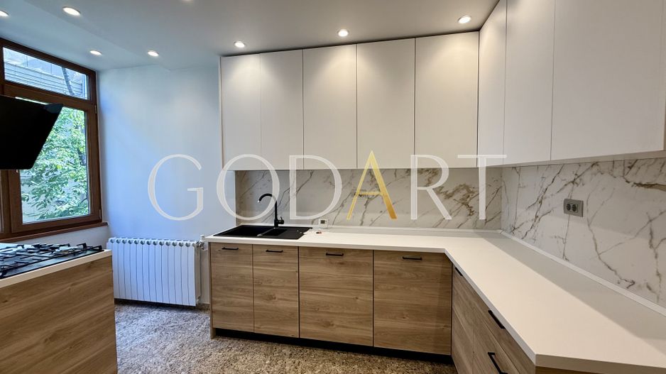 Apartament 3 camere |terasă si curte în Dorobanți Capitale - Poză 4