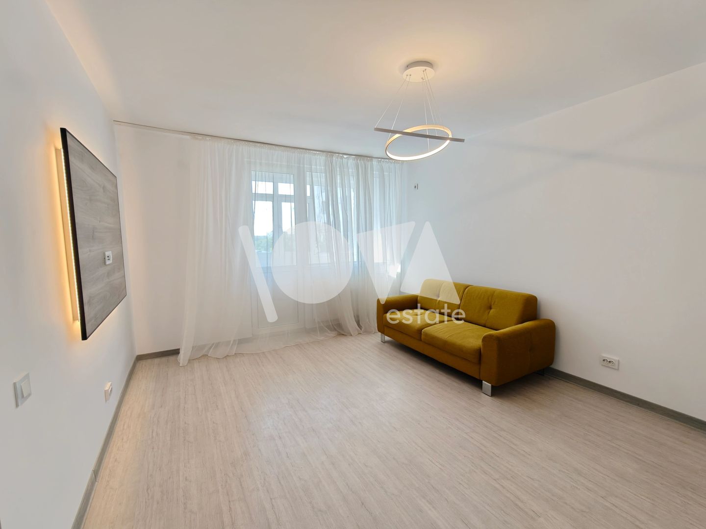 De vânzare: Apartament 2 camere  - metrou Drumul Taberei - Poză 2