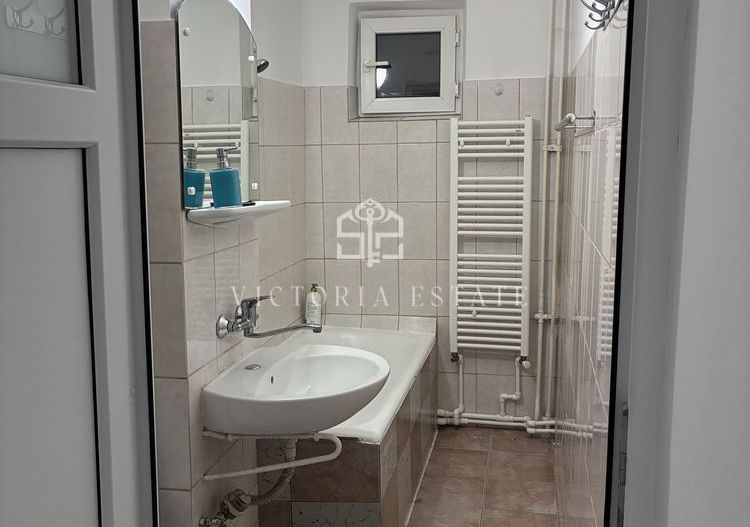 Inchiriez apartament 2 camere  curat, et 3/4 zona Sirus /Marasesti  , - Poză 8