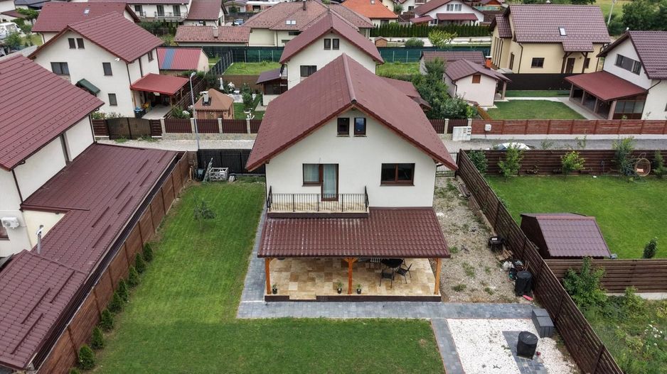 Casă single de vânzare - Cartier Izvor - Poză 3