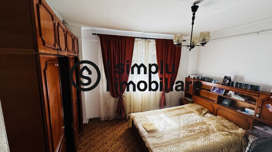 3 decomandate, centrala, 1 Mai - 110 000 Euro - Poză 19