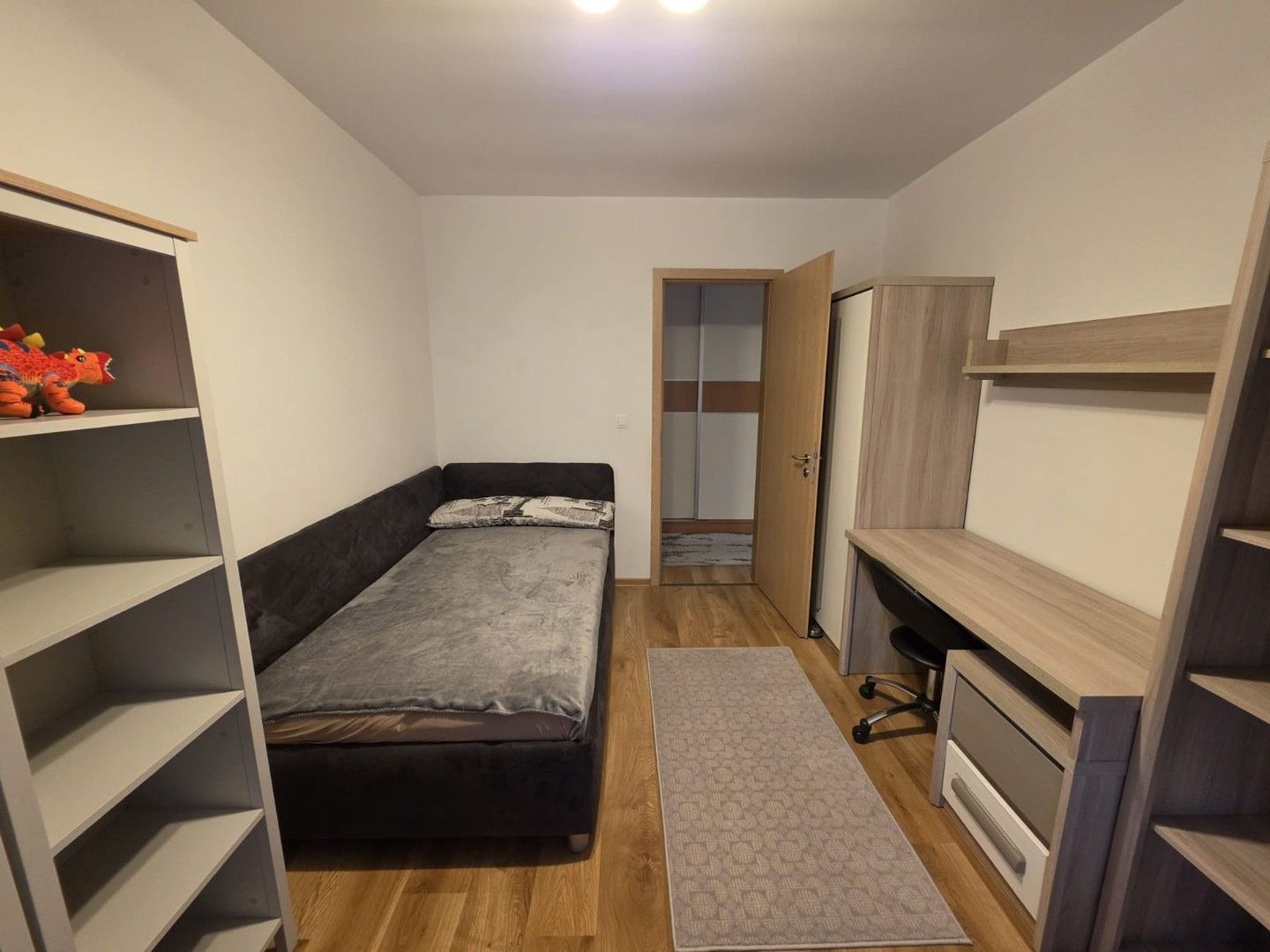 Apartament modern 3 camere Torontalului, Parcare subterană - Poză 12