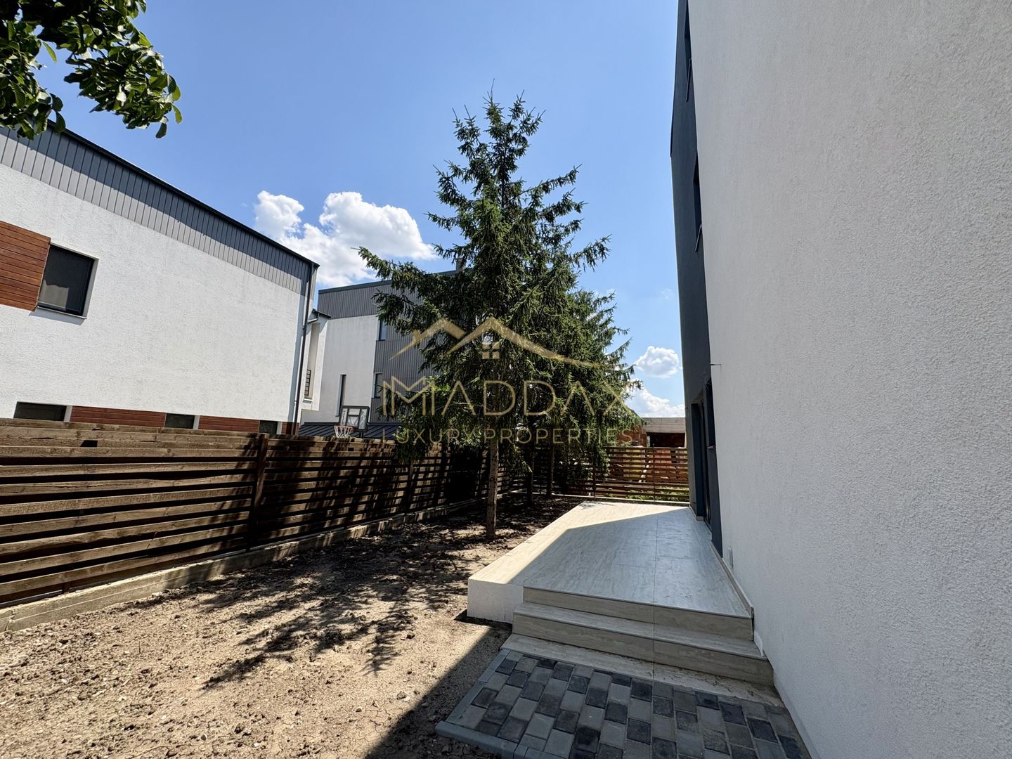 Vila Premium cu 6 camere Tunari  P+1+M ~ Exclusivitate - Poză 9