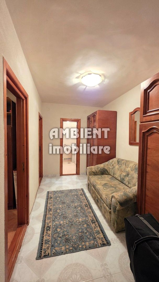 Apartament cu 3 camere, partial mobilat si utilat, VASLUI - zona GARA; - Poză 3
