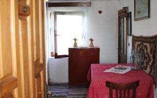 Casă și teren Țufalău - Poză 3