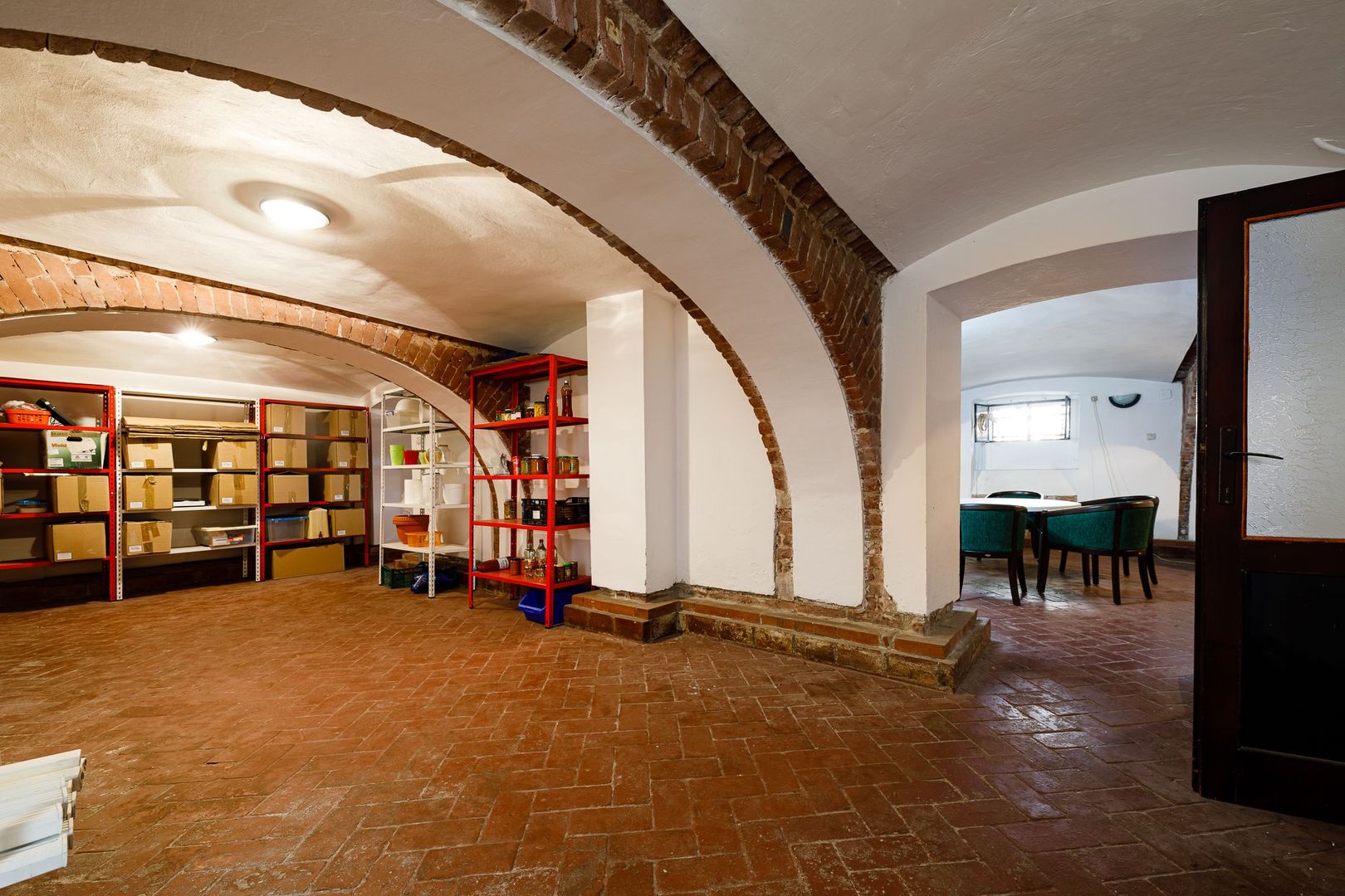 P-ta Maria | Spatiu Demisol | 97 mp | Acces parcare privata | Com. 0% - Poză 7