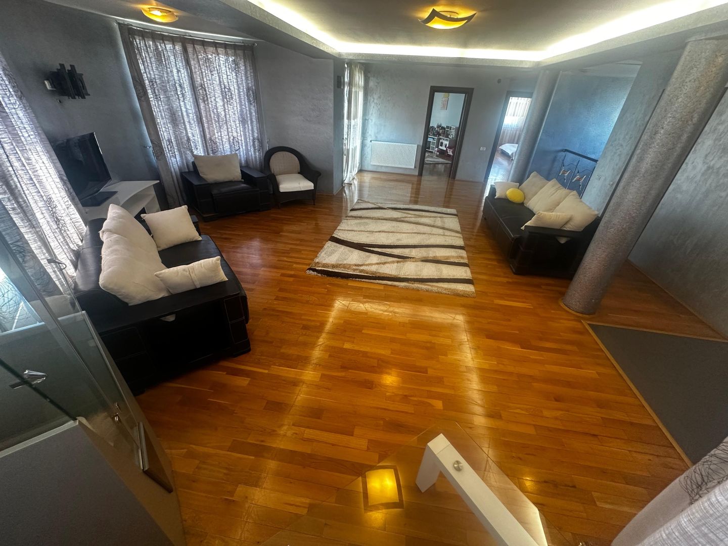 CASA INDIVIDUALA, 9 CAMERE, TEREN 475 MP, MOBILAT/UTILAT, COMIS 0% - Poză 2