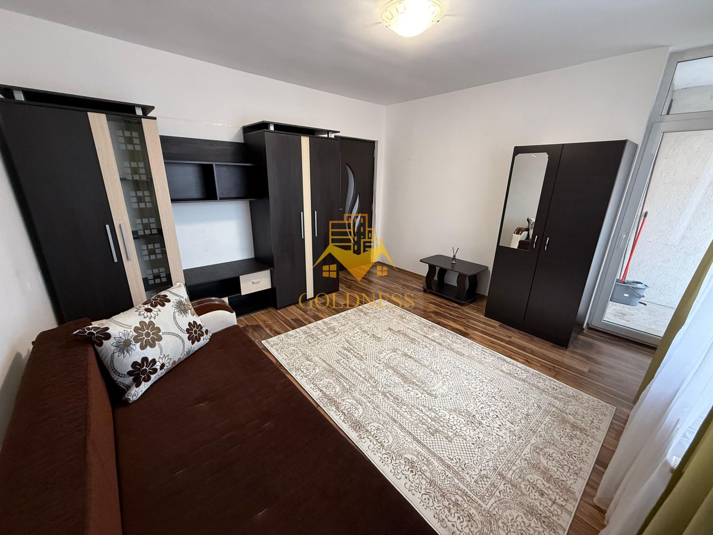 2 camere, decomandate, Manastur zona BIG, Izlazului, Mehedinti - Poză 3