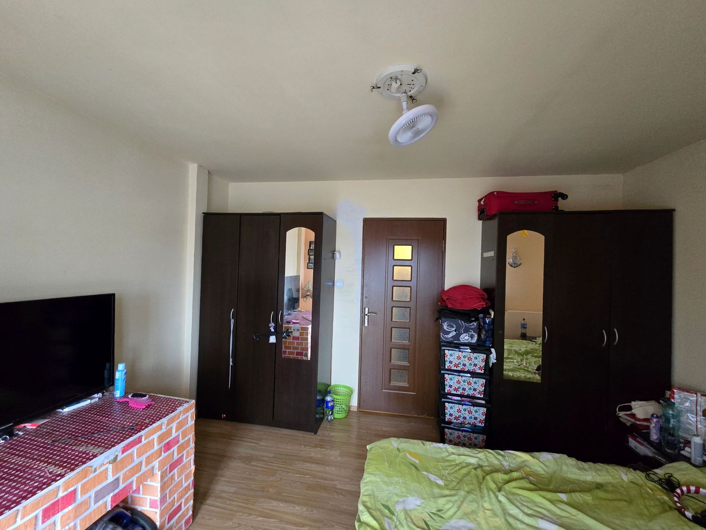 Apartament 3 Camere, Zona Dambovita, Mobilat si Utilat Complet, 3 Dormitoare - Poză 6