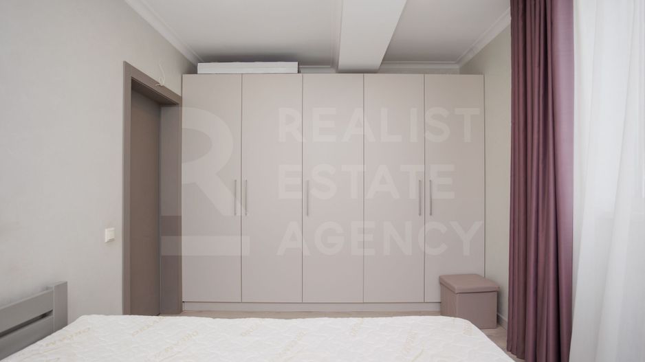 Spre vînzare apartament spațios, 2 dormitoare și living, sec. Botanica - Poză 20