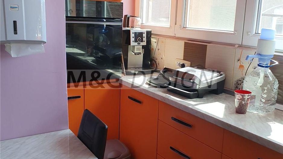 Apartament 3 camere etajul unei case zona Fabric - Poză 3