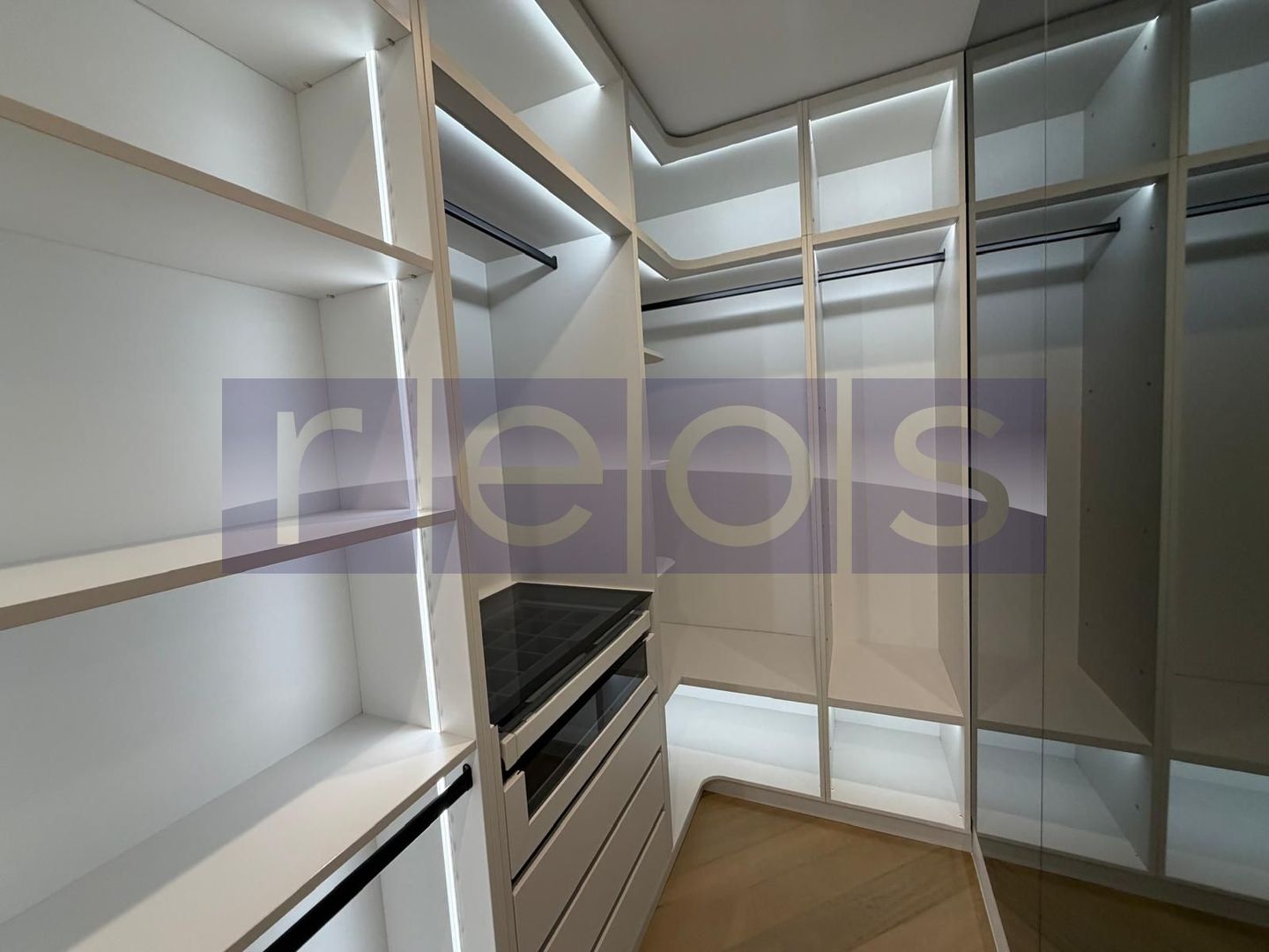 VANZARE APARTAMENT 101MP | 3 CAMERE | MOBILAT-UTILAT LUX | TERASA 26MP - Poză 27