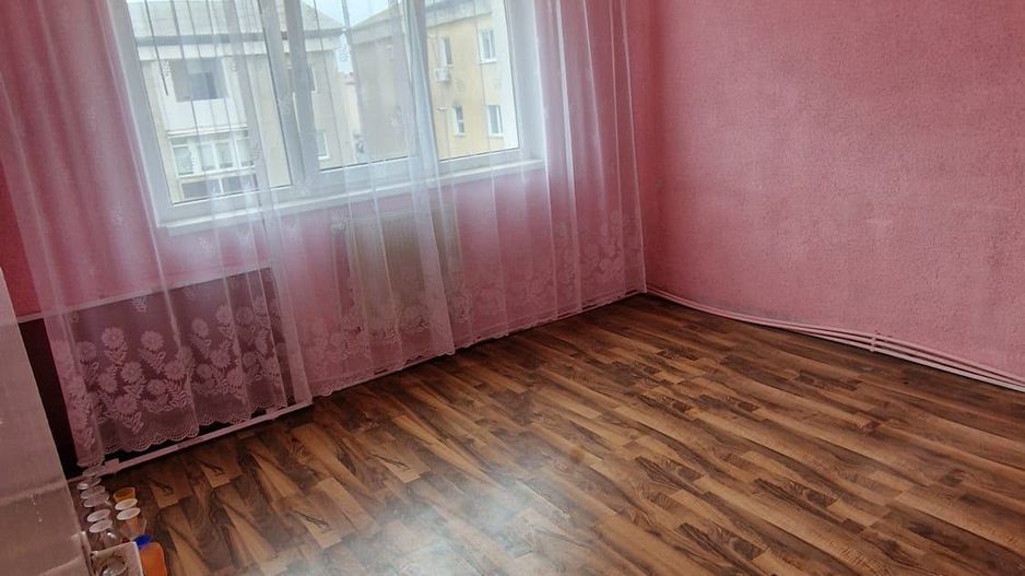Apartament decomandat 2 camere central | Falticeni - Poză 3