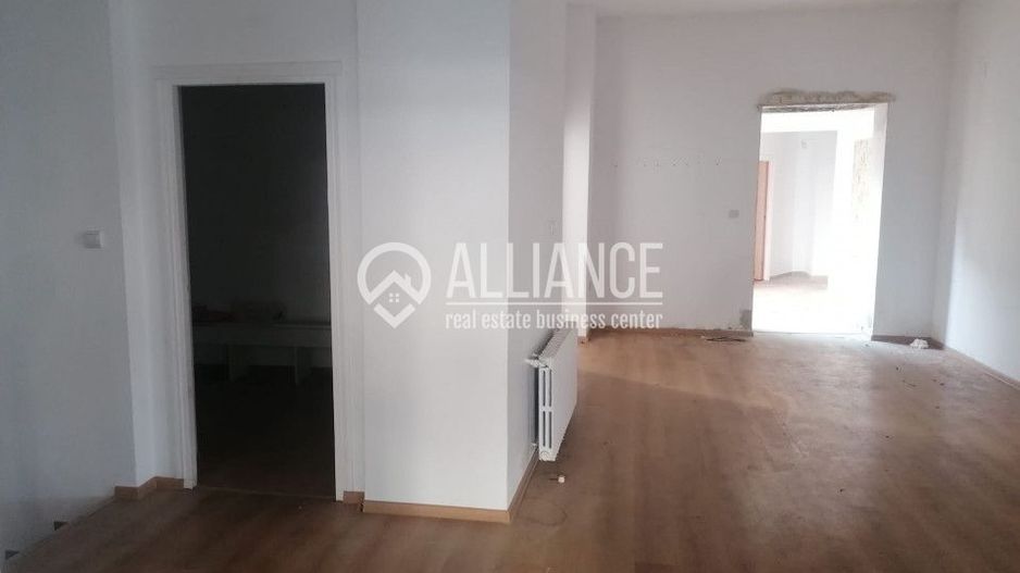 CENTRU (COD10( - Cladire comerciala de vanzare sau inchiriere - Poză 20