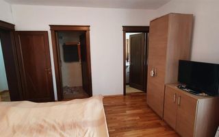 Casa parter+demisol, 1200 mp teren, pretabila pt 2 familii, Sard - Poză 11
