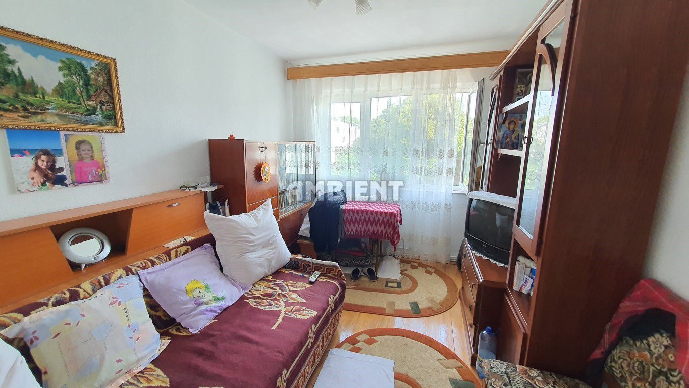 Apartament 3 camere, decomandate, zona CENTRU; - Poză 4