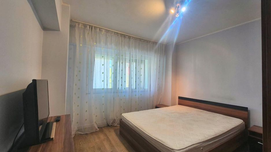 Centru Civic, 2 camere cu loc de parcare, ideal si pentru studenti - Poză 2
