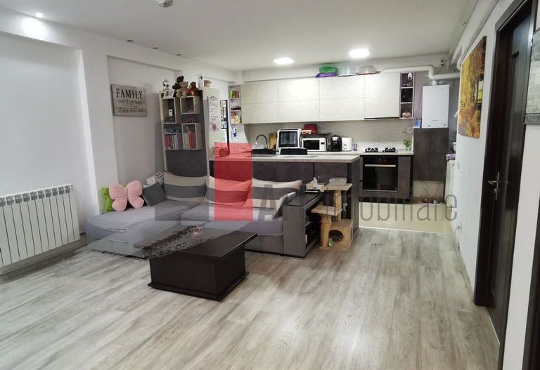 Vanzare apartament 3 camere | Bloc (8 ap) | Loc de parcare | Gorjului - Poză 4