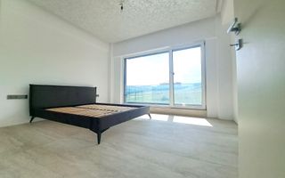 Casa cu piscina interioara si proveliste catre CETATE - Poză 23