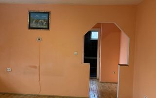 BRASADAS vinde ap 2 cam etaj 2/4 zona CENTRALA. - Poză 3