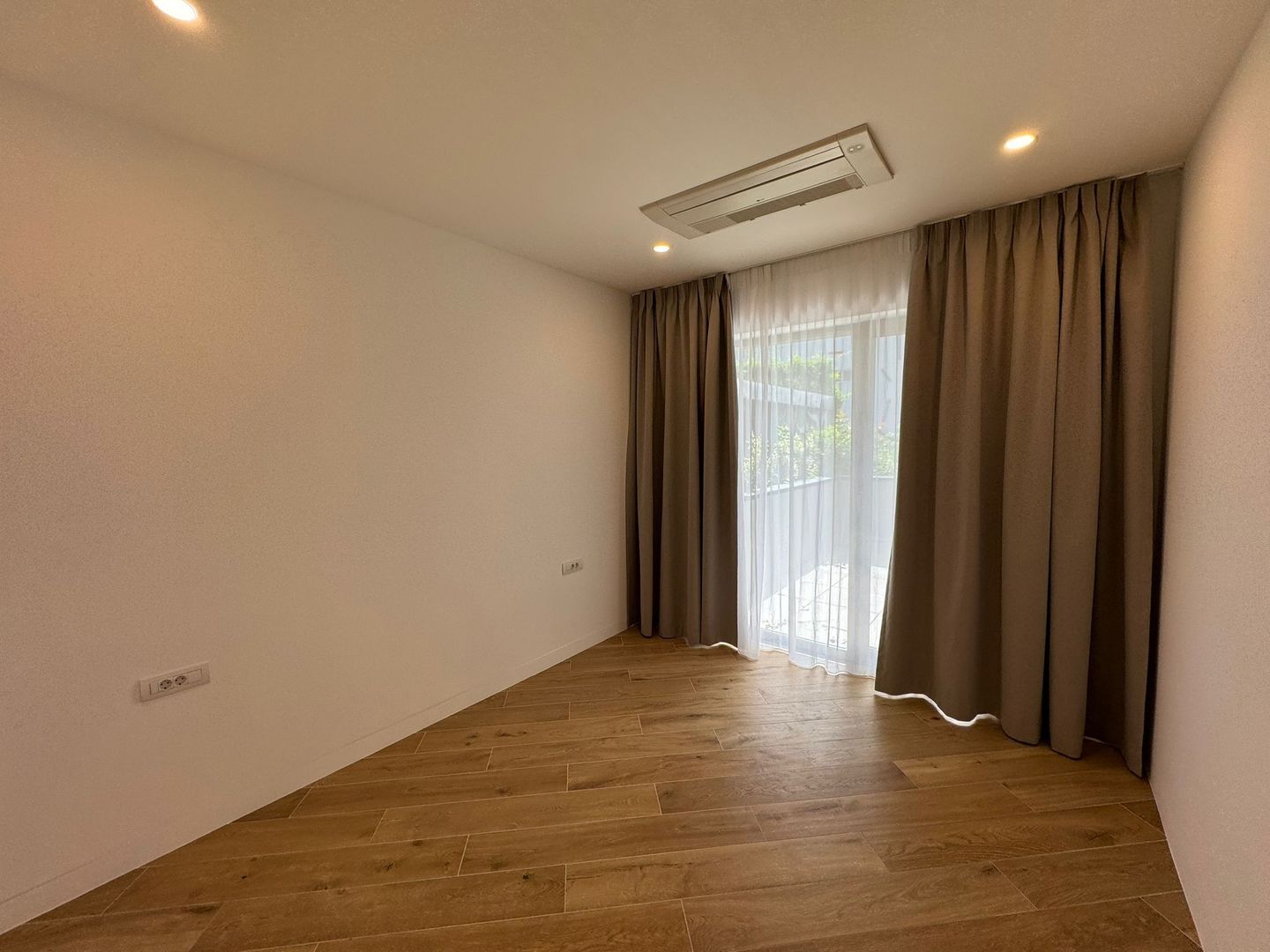 Apartament 4 camere | Central District | Viitorului 134 - Poză 6