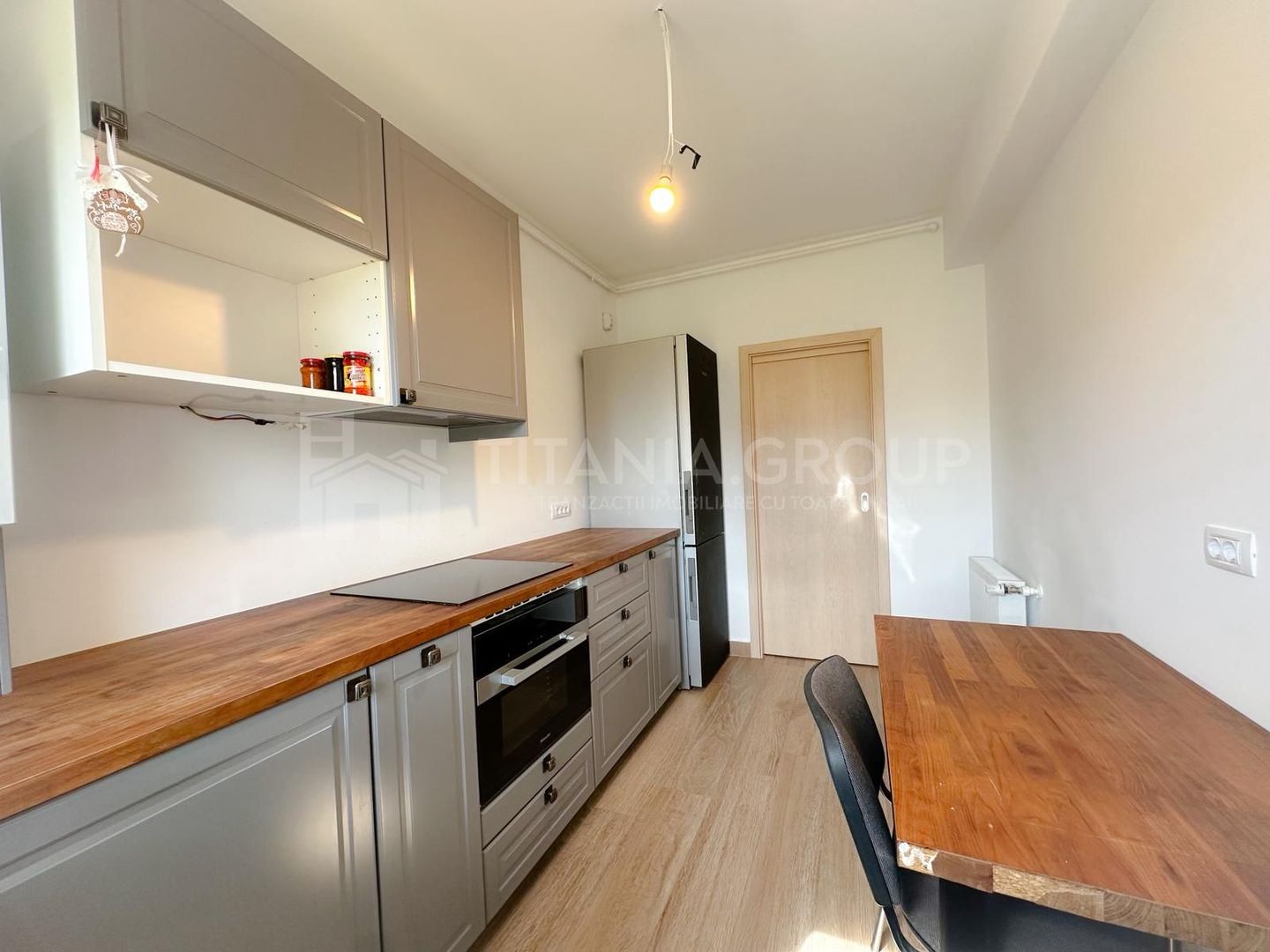 Apartament 2 camere,  decomandat, 2 locuri parcare, Tractorul - Poză 2
