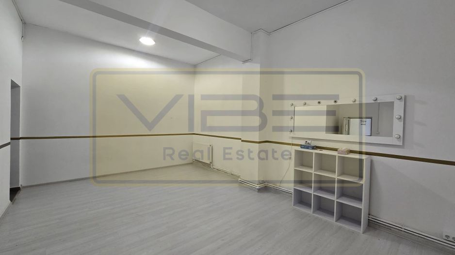 Spațiu comercial -  Vitrina-  Baza 3/ Carrefour Felicia - Poză 5