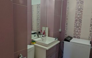 Apartament 3 camere 90 mp utili 2 bai balcon etaj 2 in zona Centrala - Poză 8