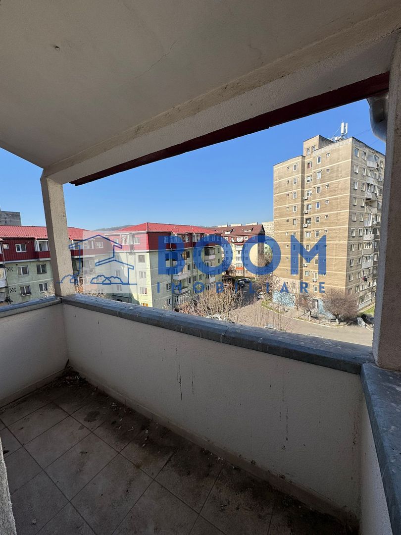 Garsoniera | Ostroveni| 24,6 MP - Poză 2