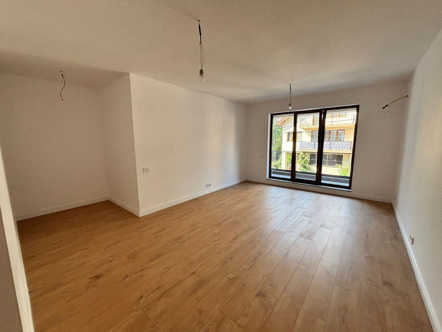 Apartament spatios 2 camere  I Aviatiei - Poză 6