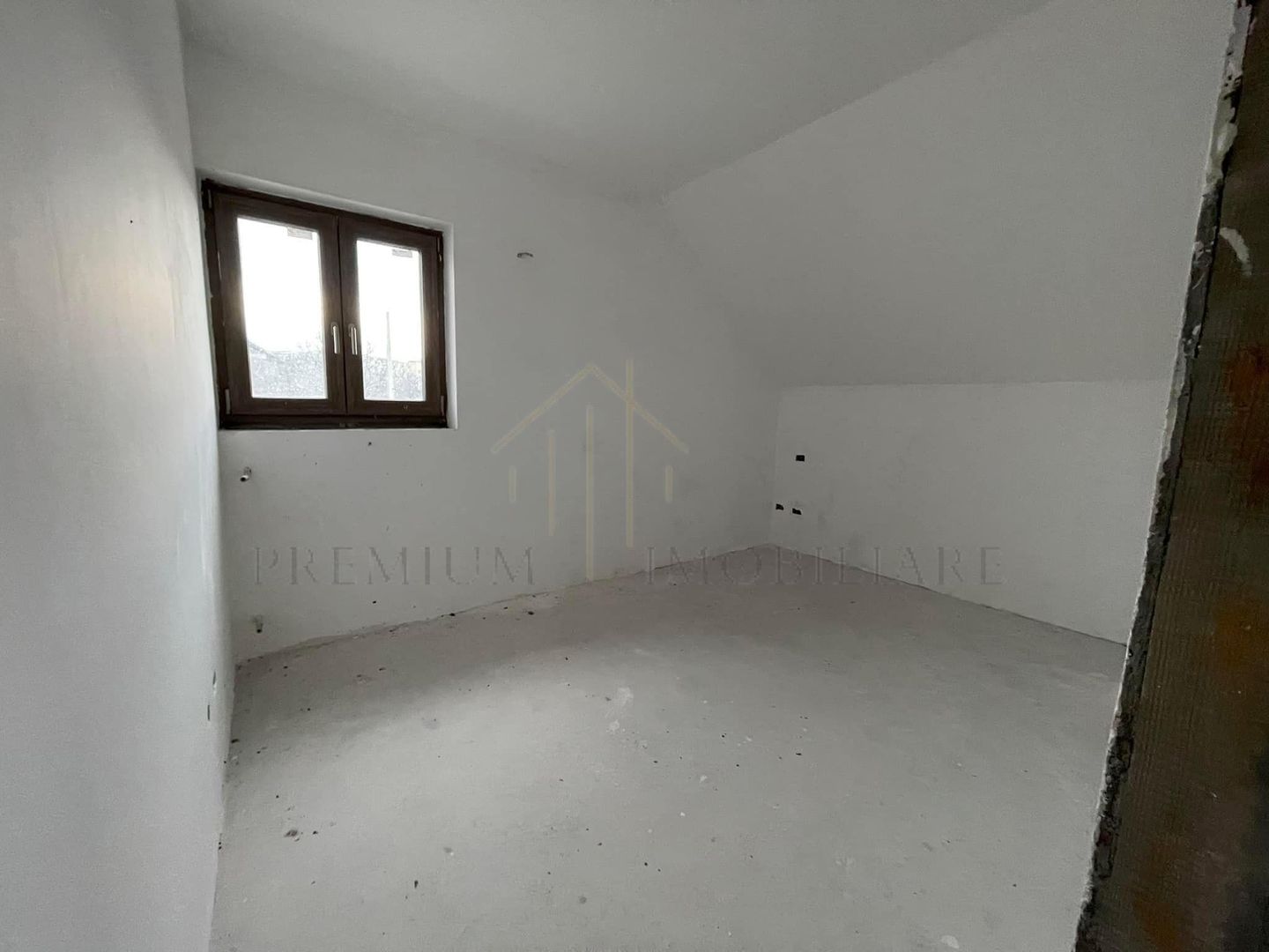 Vila de Vanzare Onesti - Zona de sus - Poză 6