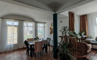 Vila P+E Bartolomeu,4 camere,4 bai,curte,garaj. - Poză 1