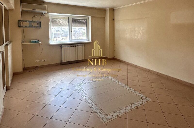 APARTAMENT 4 CAMERE DE VANZARE  Hyperion-Hala Traian - Poză 2