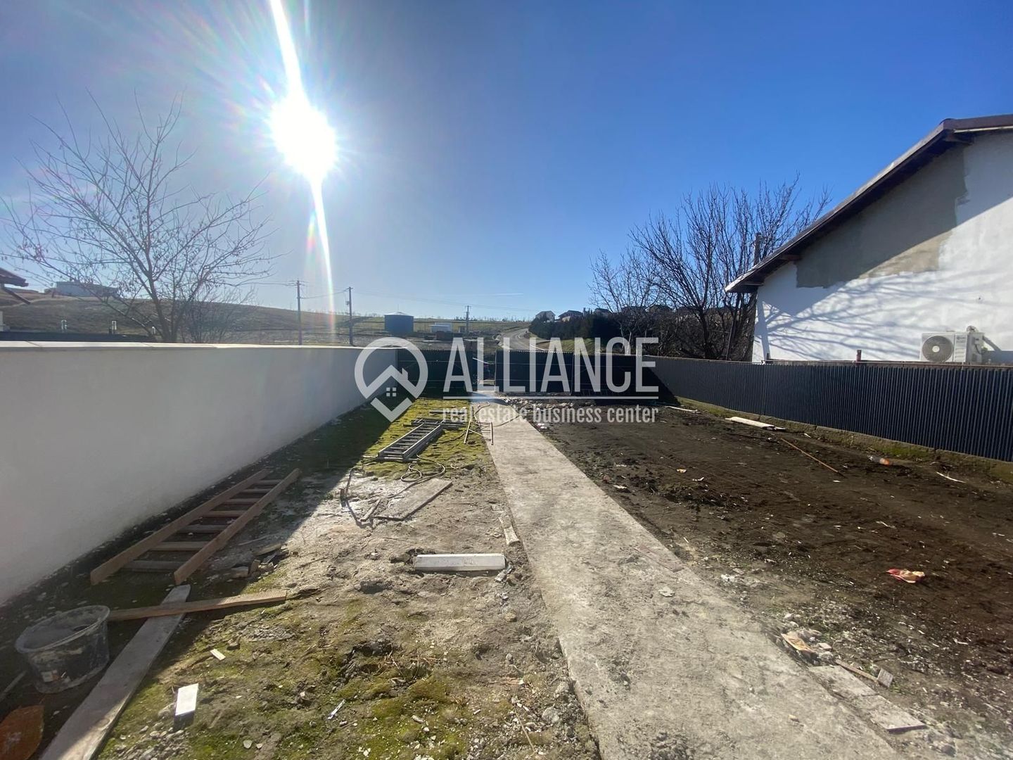 VALU LUI TRAIAN(COD 07) Casă P+1 cu 5 camere si teren de 375 mp - Poză 10