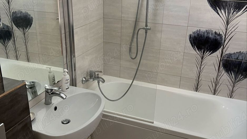 vand apartament 3 camere plus dressing - Poză 5