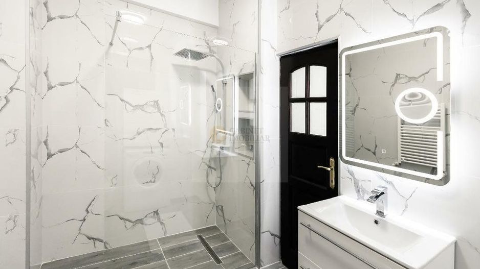 Calea Victoriei ,apartament vis a vis de Radisson Blu - Poză 12