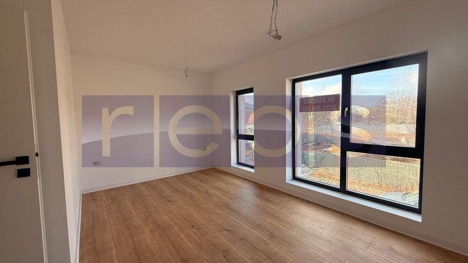 VANZARE VILA TIP DUPLEX 4 CAMERE | TRAPEZULUI | SALAJAN | SECTOR 3 - Poză 2