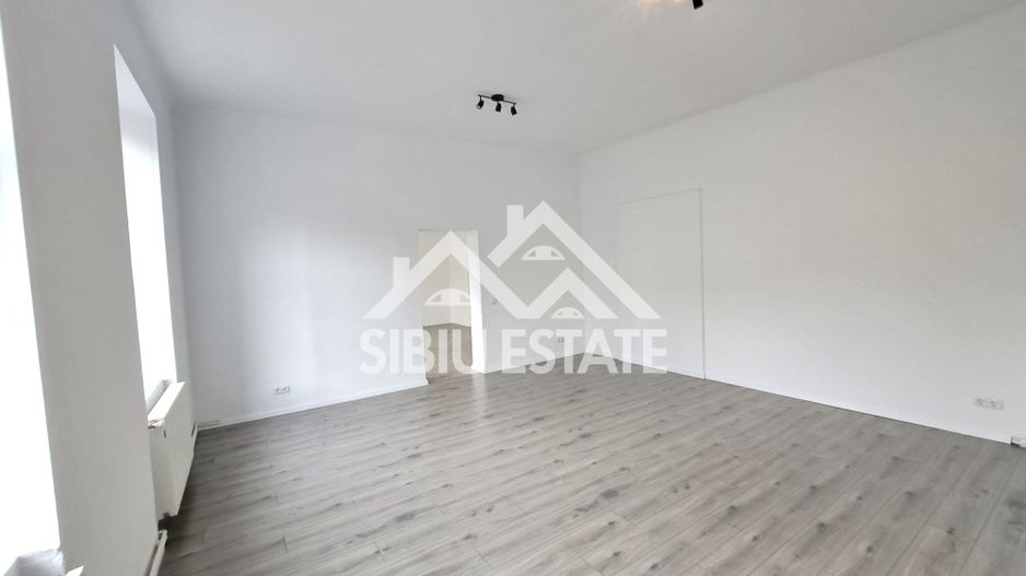 Birouri de inchiriat, confort optimizat, Sibiu central - Poză 5